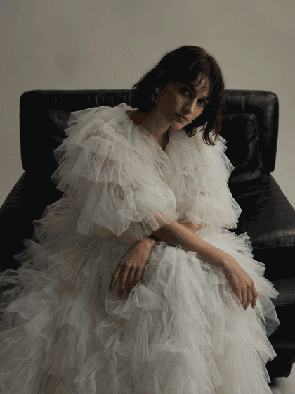 5 Wedding Looks With Serious Drama