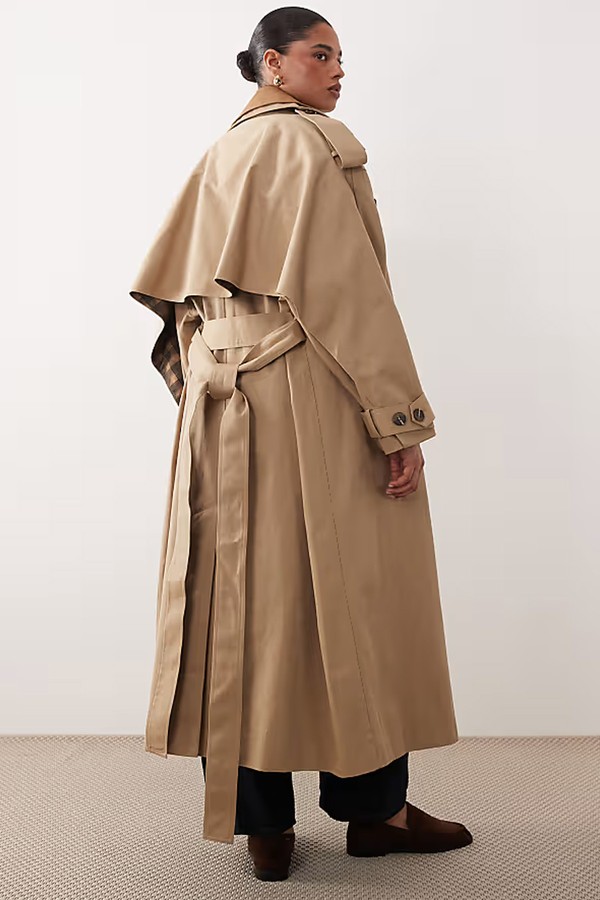 Curve Two Tone Lapel Double Breasted Trench Coat from ARRANGE
