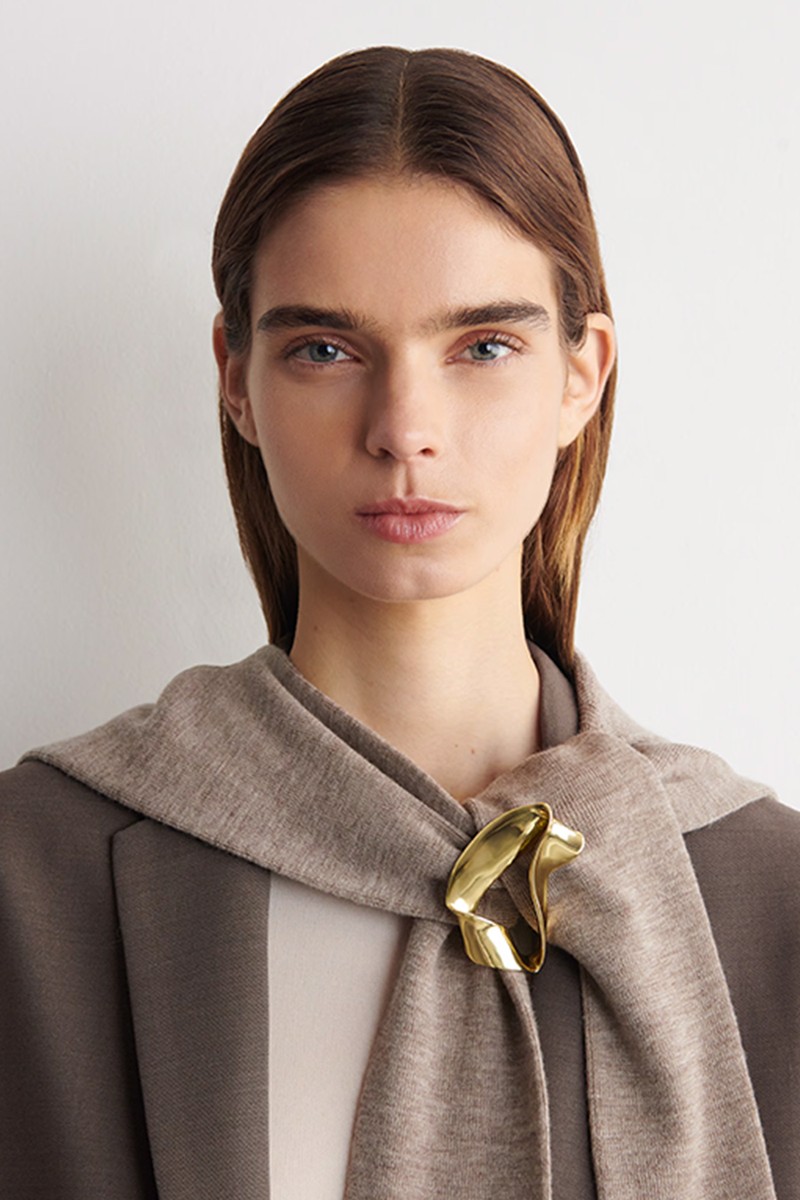 Twisted Ribbon Pin Brooch from COS