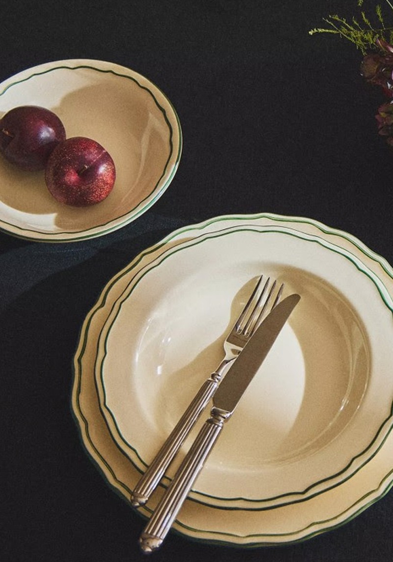 Earthenware Dinner Set With Contrast Rim 