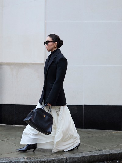 What A Stylish Professional Wears To Work