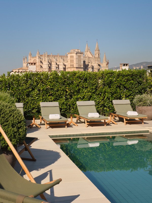 8 Ideas For A Grown-Up Girls’ Weekend