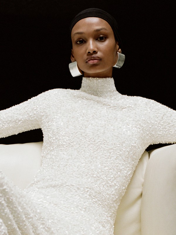 49 Mega High-End Hits