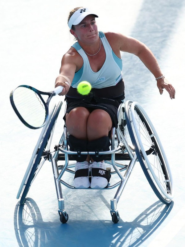 The Business Edition Meets British No. 1 Lucy Shuker