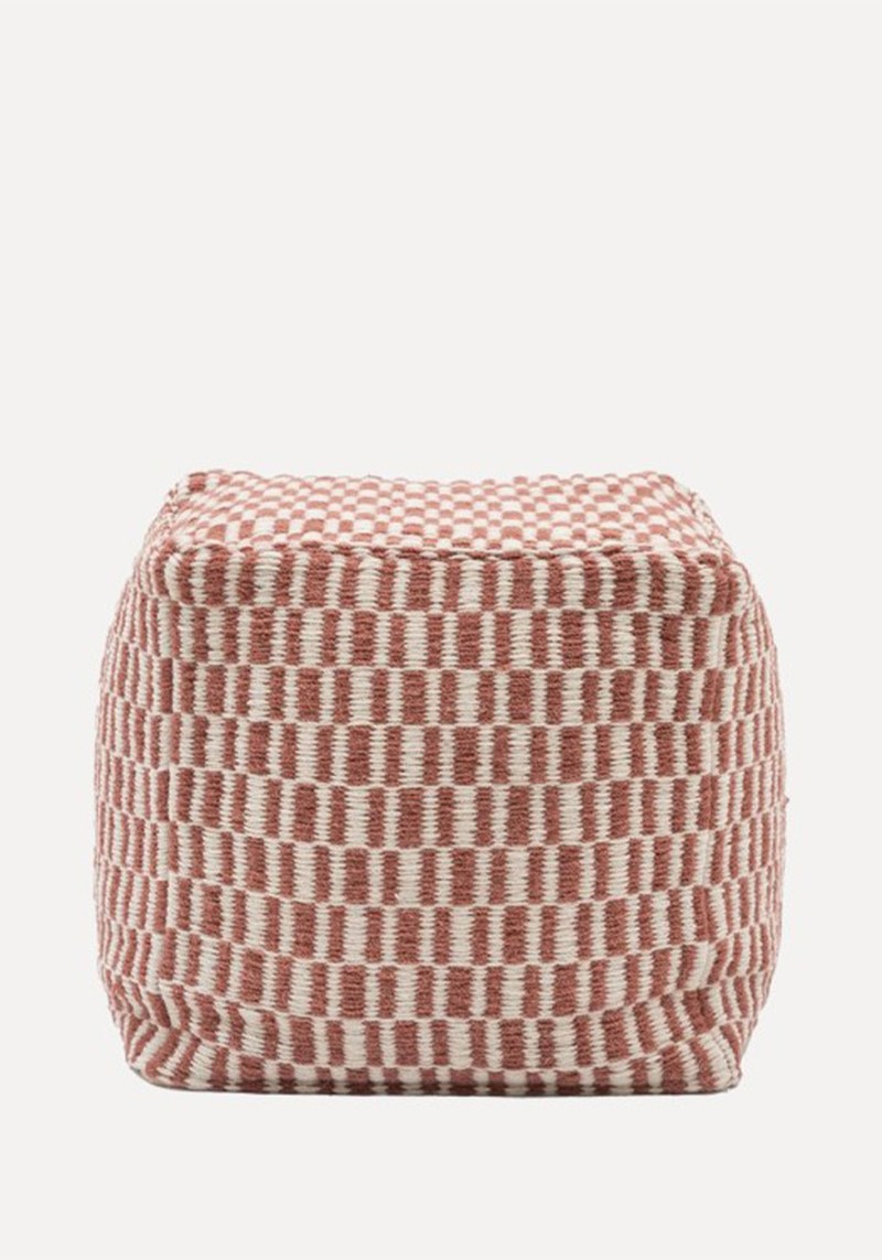Amara Pouffe