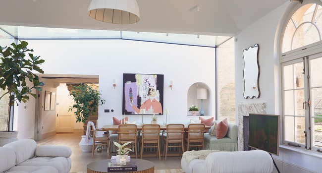 A Renovated Cotswolds Farmhouse