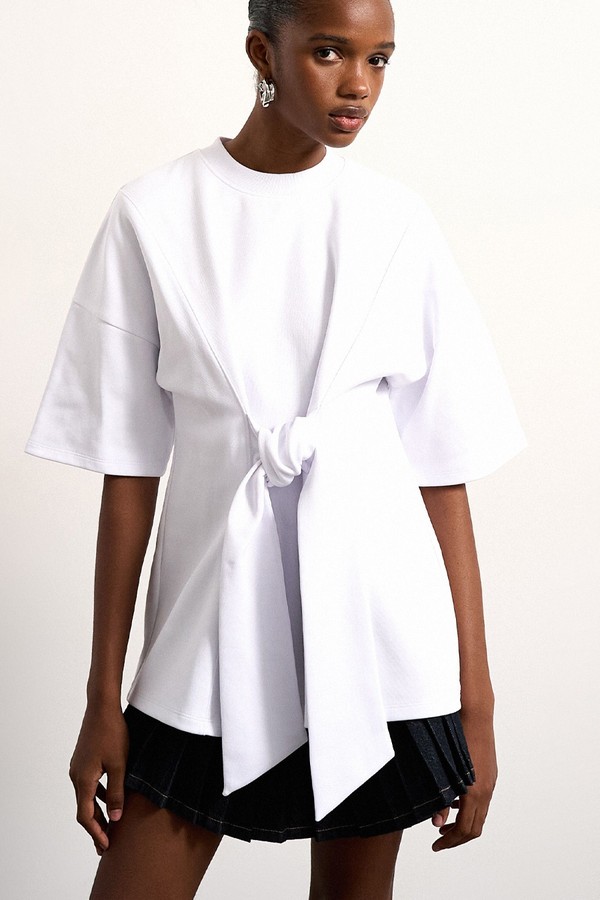  Seam Tie Detail Tee Design